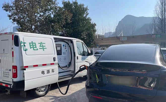 卫辉汽车搭电